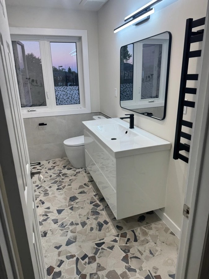 modern-bathroom-renovstion-mississauga9